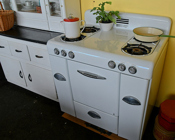 Ye Olde Kitchen