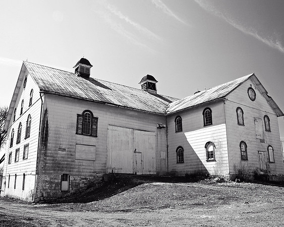 Mayer-Hess Barn