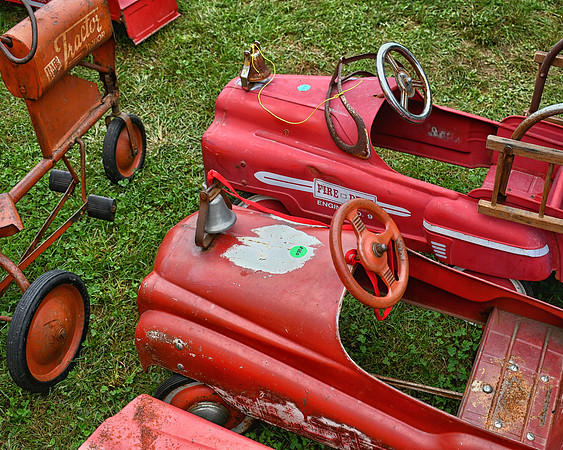 Old Red Toys