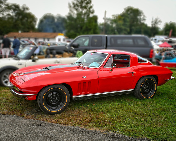 Red Corvette Stingray