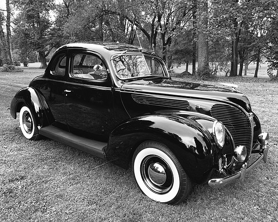 8 x 10 1938 Ford Other Side